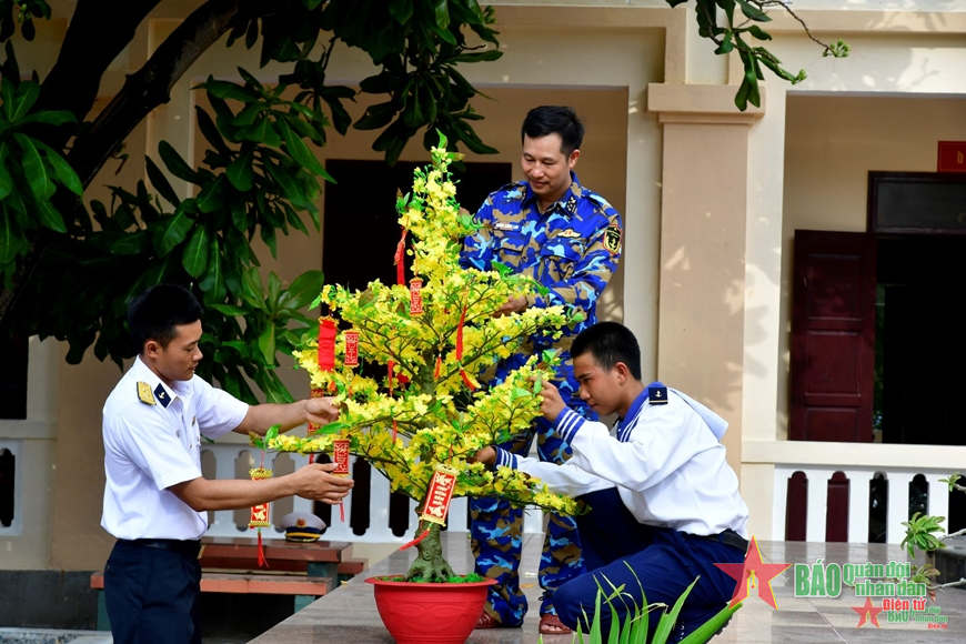 Món quà gửi chiến sĩ Trường Sa